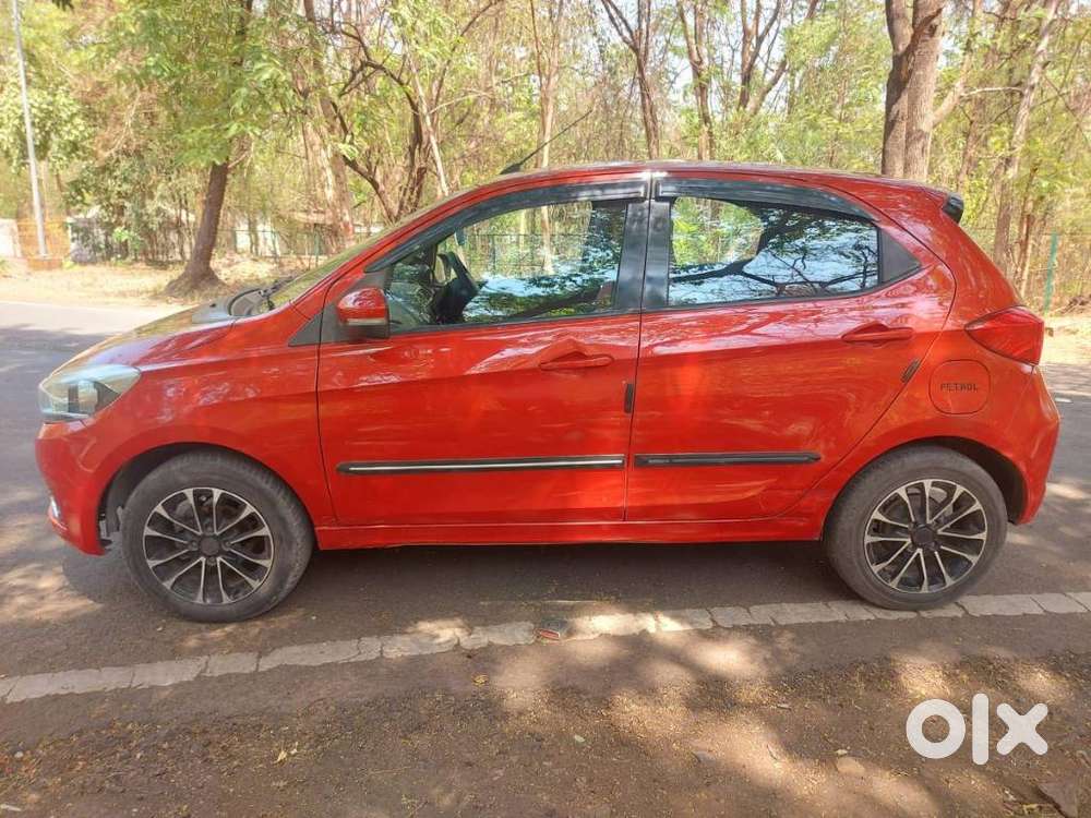 Tata Tiago 1.2 Revotron Xz (o), 2016, Petrol