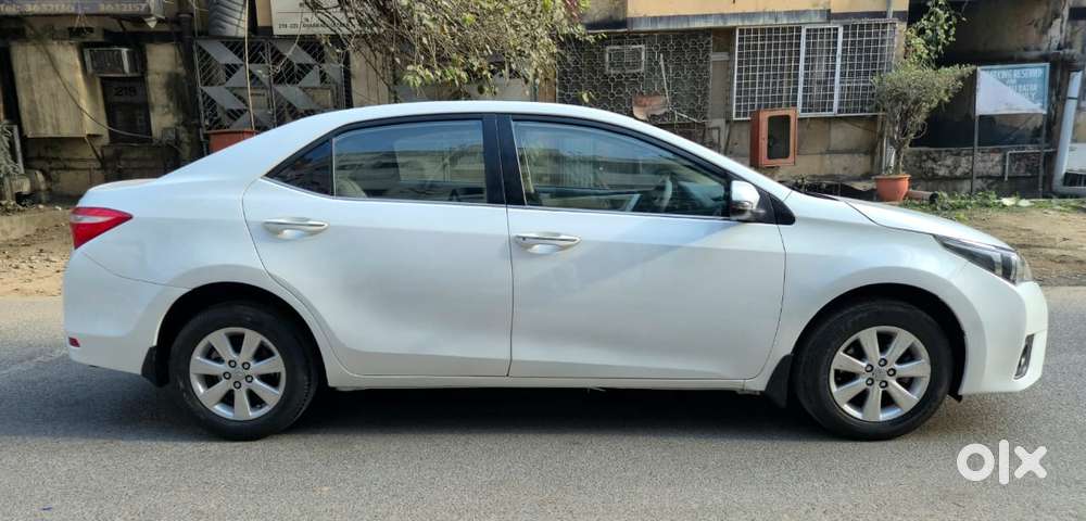 Toyota Corolla Altis 2013-2017 D-4d G, 2016, Diesel
