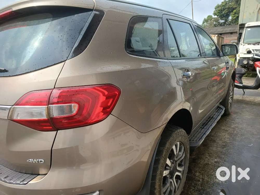 Ford Endeavour 2021 Diesel 127219 Km Driven