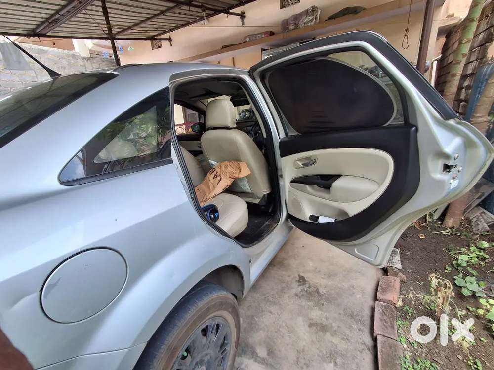 Fiat Linea Sedan Diesel