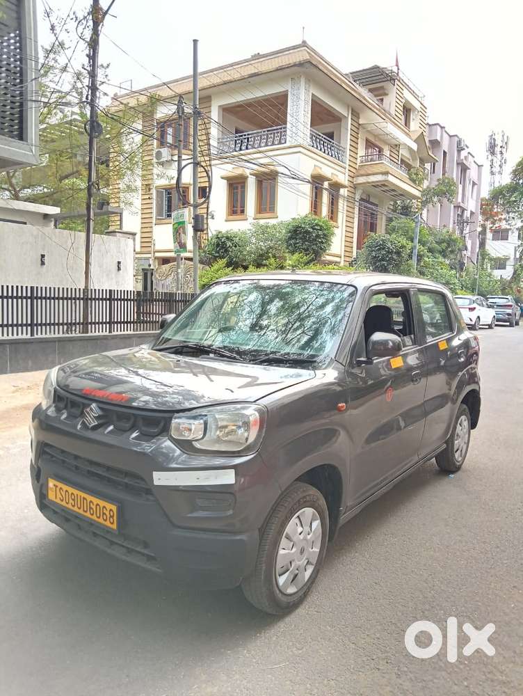 Maruti Suzuki S-presso Vxi Opt, 2022, Petrol