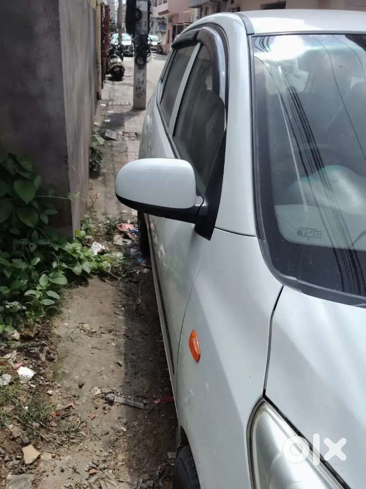Hyundai I10 Magna O 2010 ,passing 2030 Tak Hai  Insurance Bhi Hai