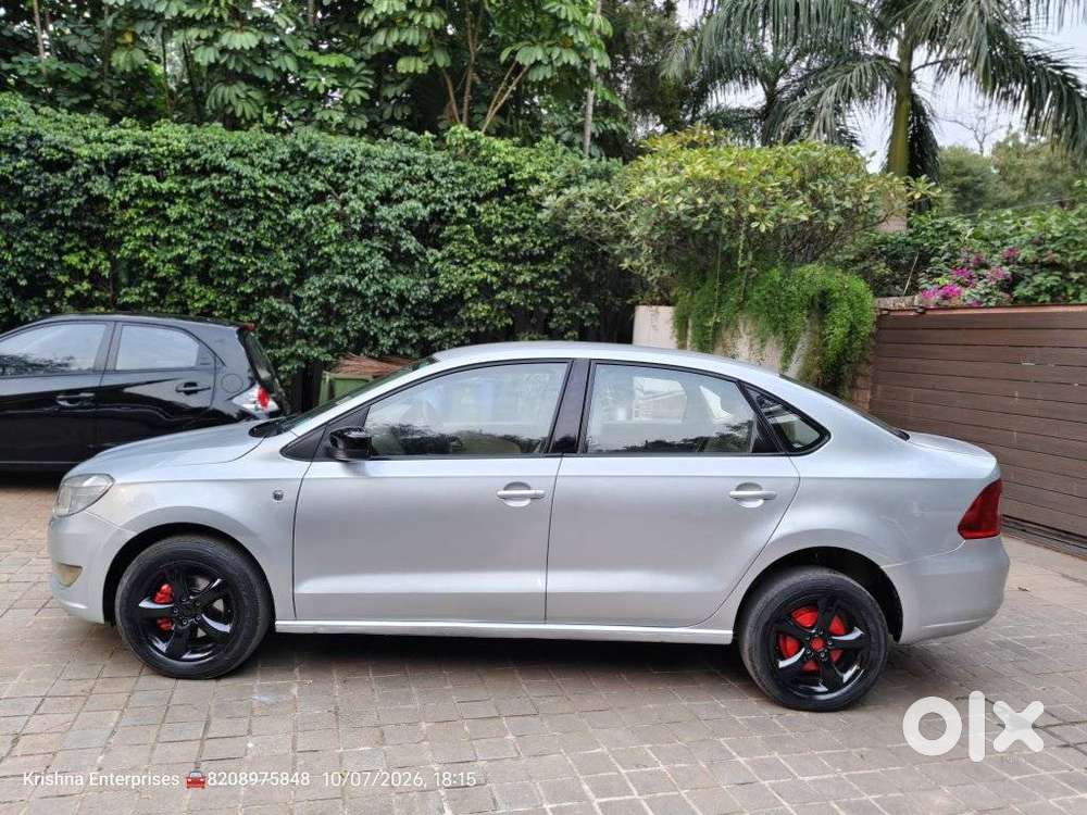 Skoda Rapid 1.6 Tdi Ambition, 2012, Diesel