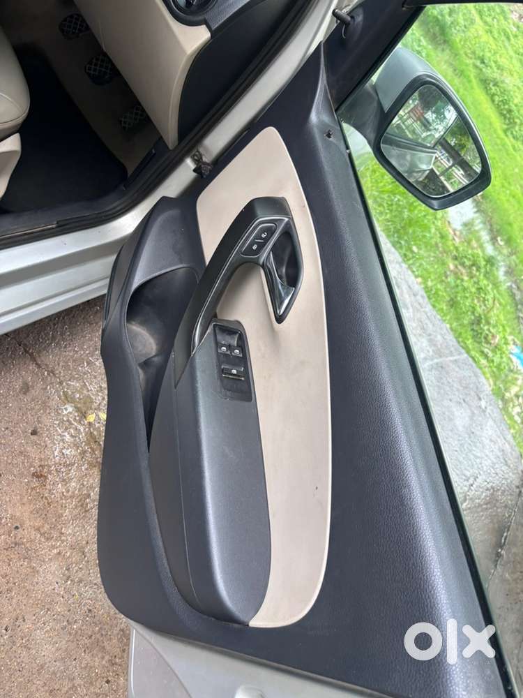Volkswagen Polo Diesel Manual 2012
