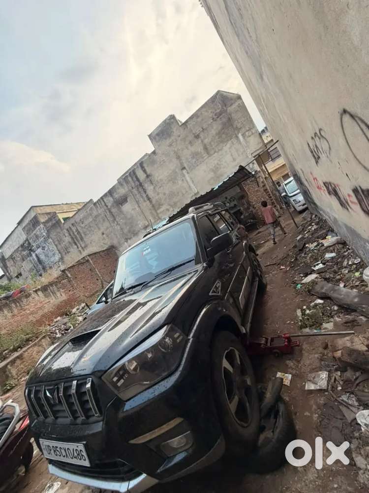 Mahindra Scorpio Adventure 2025 Diesel Manual