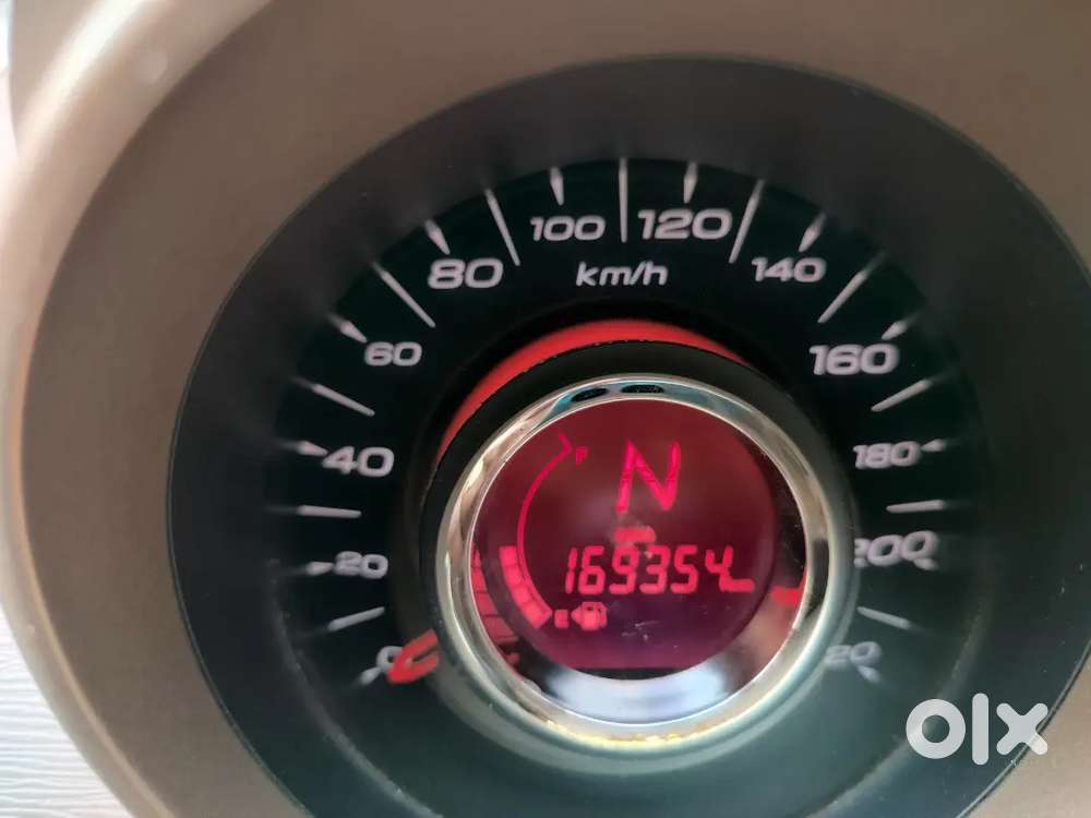 Mahindra Xuv500 1.99 Mhawk W8 2014