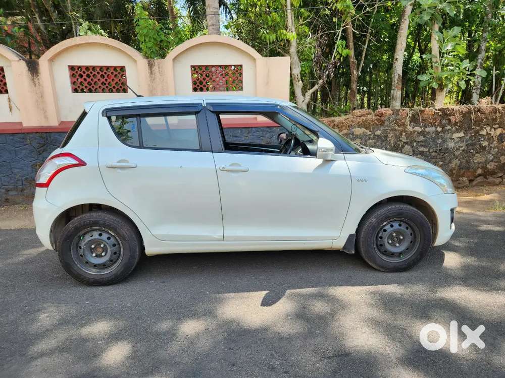 Swift Maruti 2015 Petrol Manual