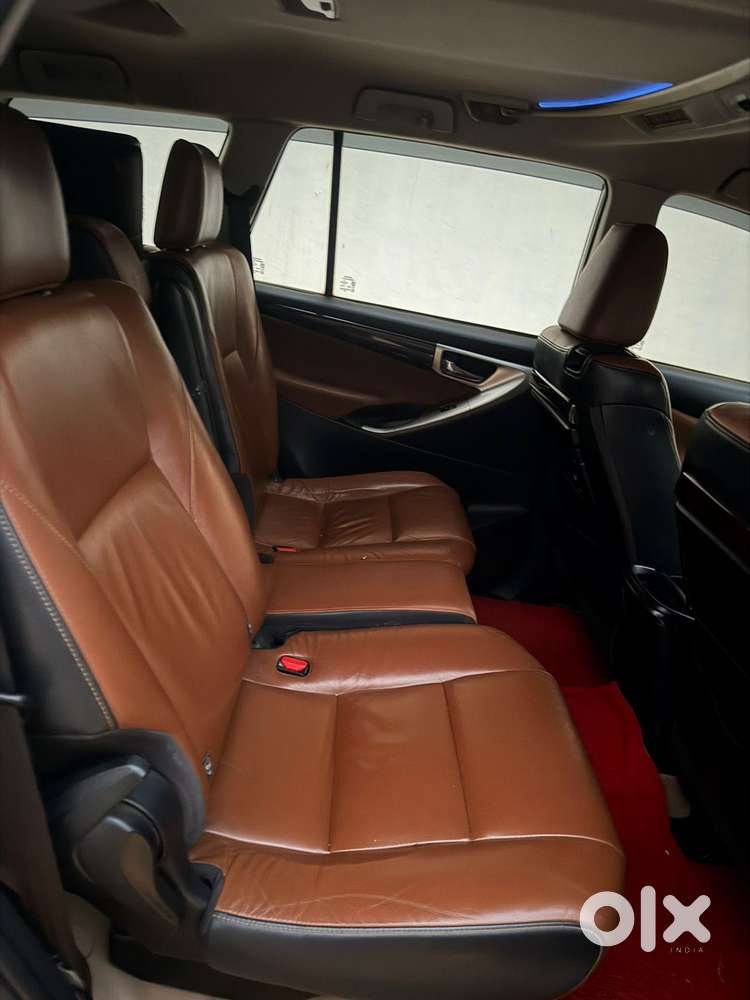 Toyota Innova Crysta 2.8 Zx At, 2016, Diesel