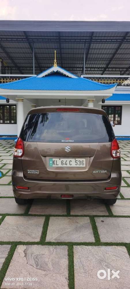 Maruti Suzuki Ertiga Vxi Shvs, 2014, Petrol