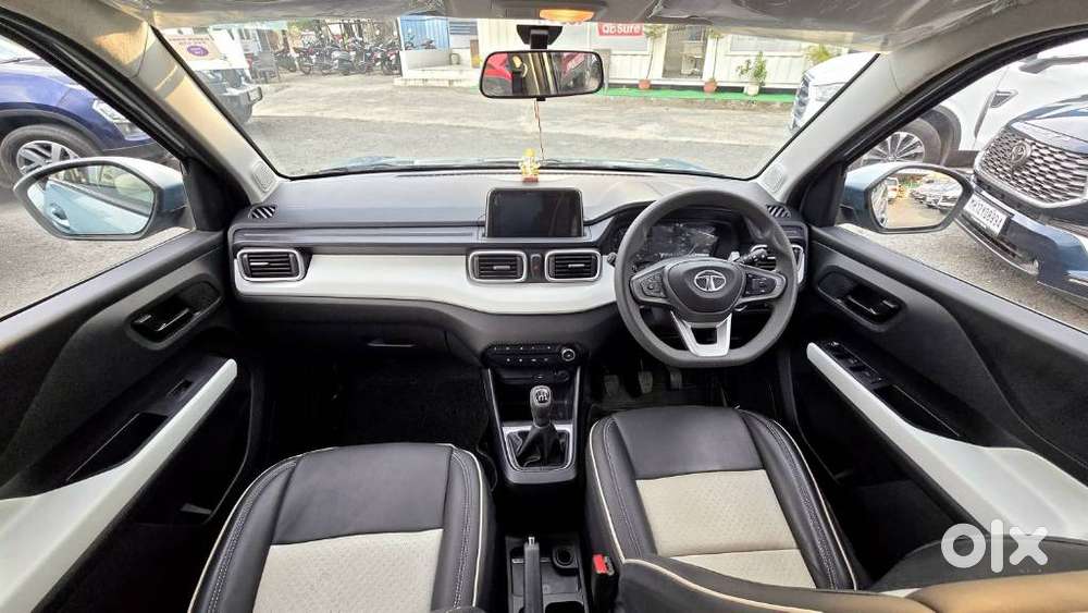 Tata Punch Creative, 2023, Petrol