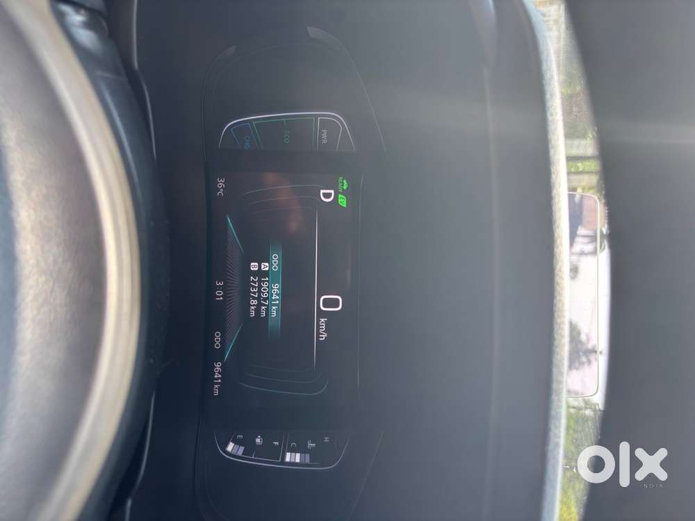 Toyota Urbancruiser Hyryder V Hybrid 2024