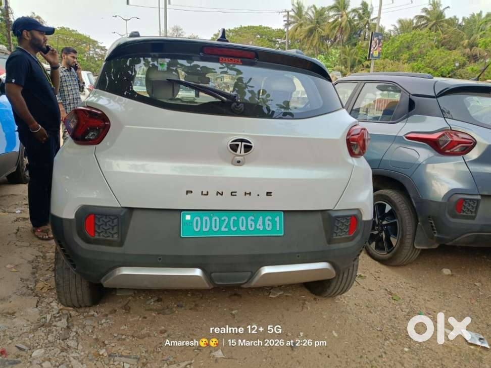 Tata Punch Ev Empowered Plus S Lr Ac Fc, 2024