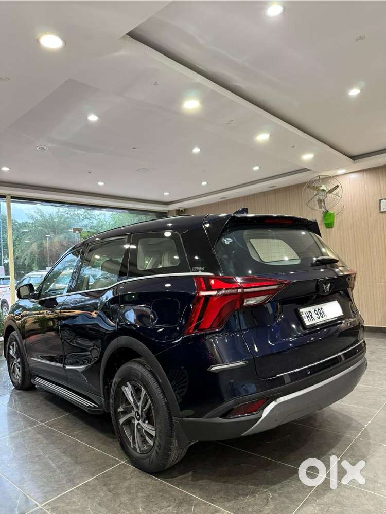 Mahindra Xuv700 2.0 Ax 5 Petrol At Str, 2024, Petrol