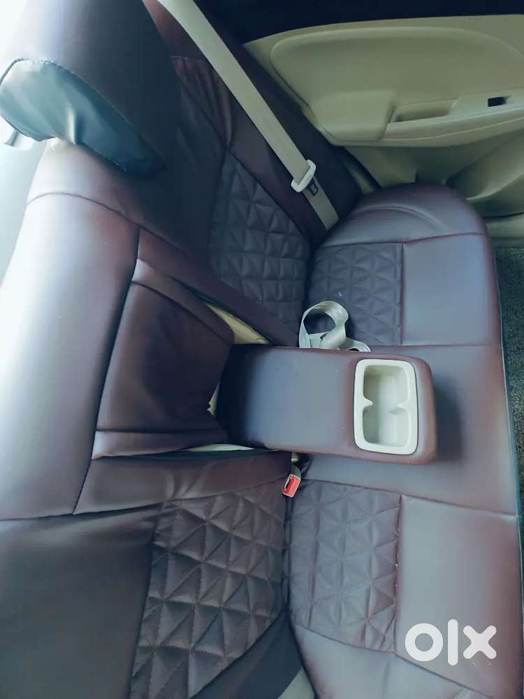 Maruti Suzuki Dzire Zxi Ags 2023 Petrol 20000 Km Driven