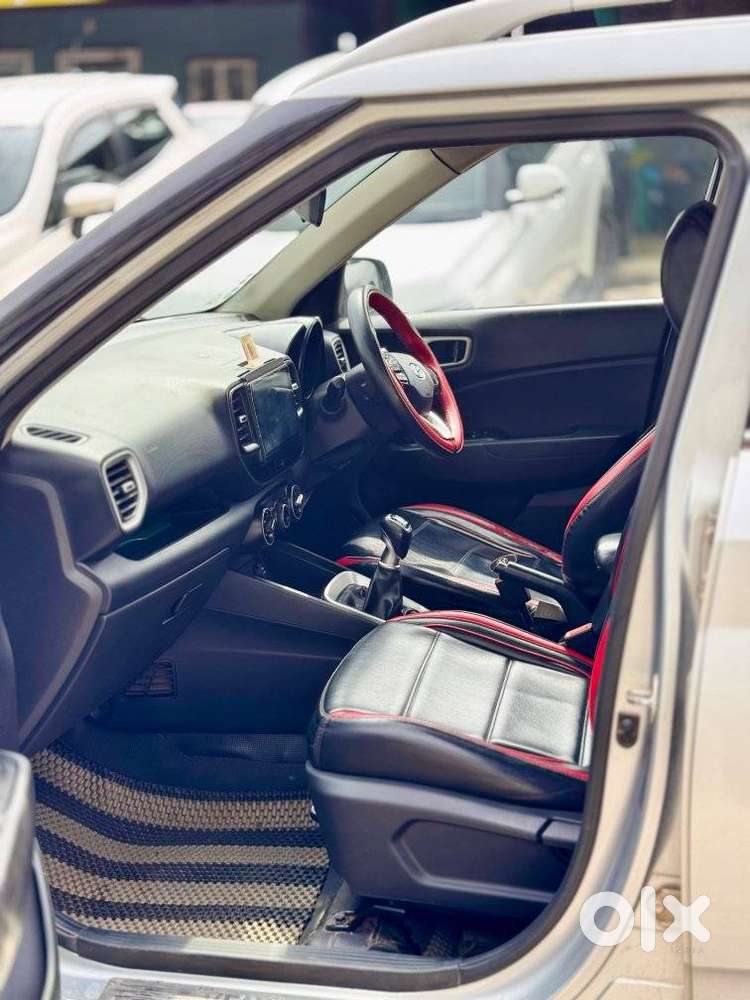 Hyundai Venue S, 2020, Petrol