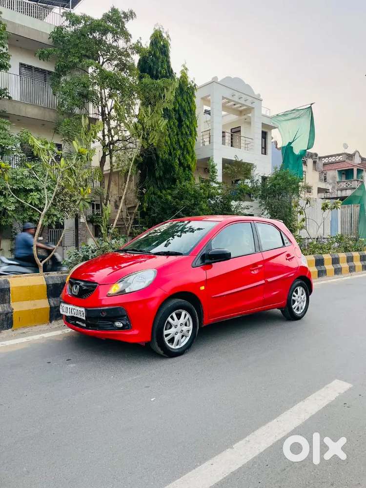 Honda Brio 2012 Petrol 1 Owner Well Maintained