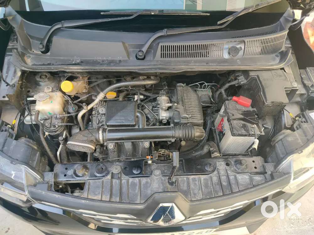 Renault Triber 2024 Petrol Well Maintained