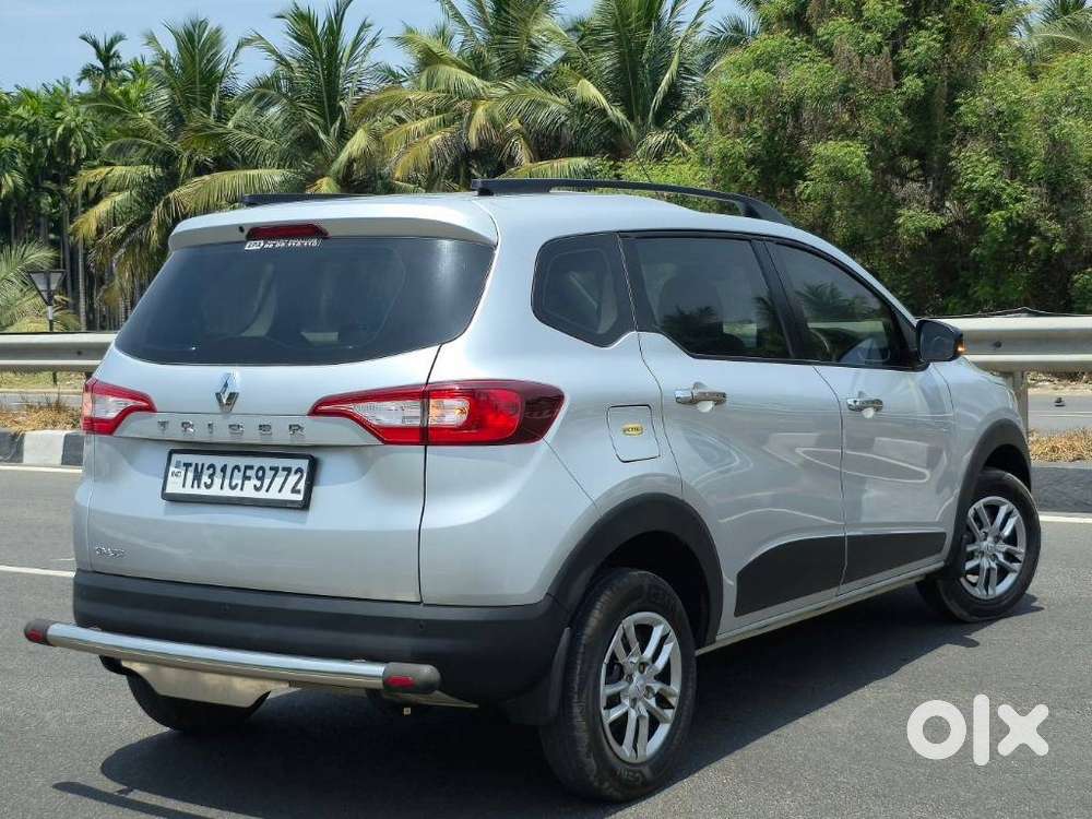 Renault Triber Rxt, 2023, Petrol