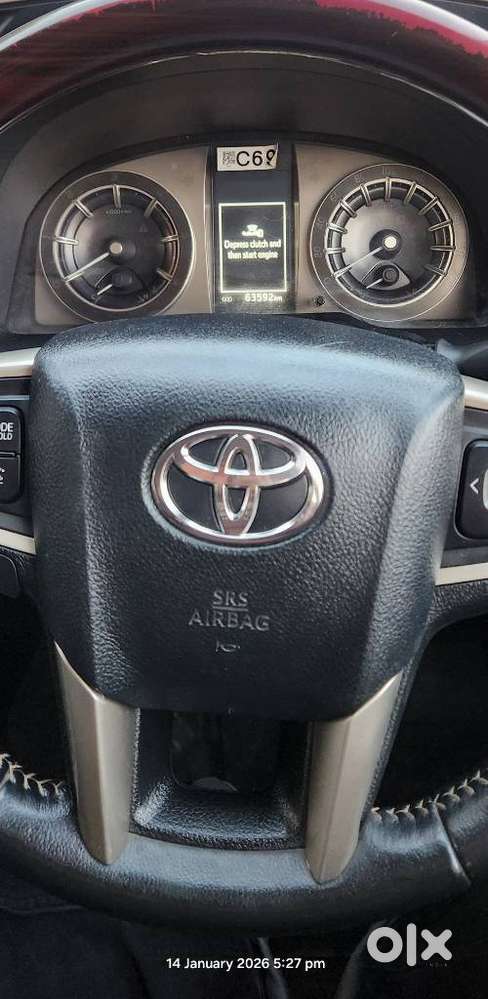 Toyota Innova Crysta 2.4 Vx Mt 8s, 2017, Diesel