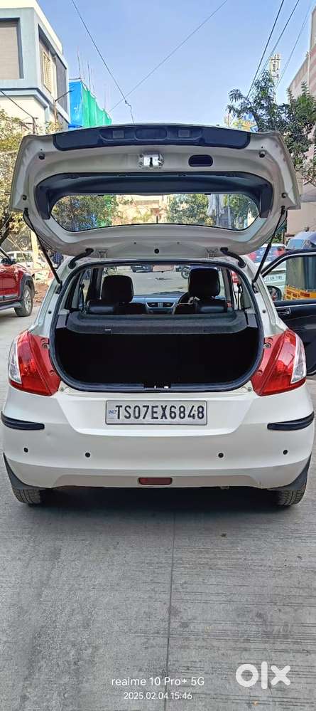Maruti Suzuki Swift Vxi + Manual, 2016, Petrol