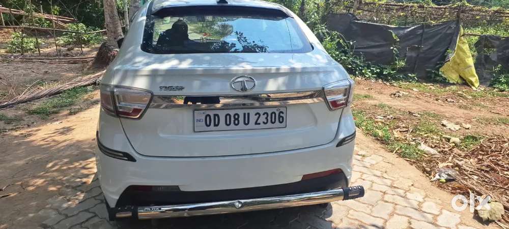 Tata Tigor 2023 Petrol 70000 Km Driven Top Model