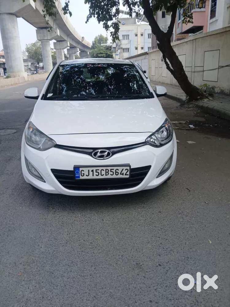 Hyundai I20 Sportz 1.4 Crdi, 2014, Diesel