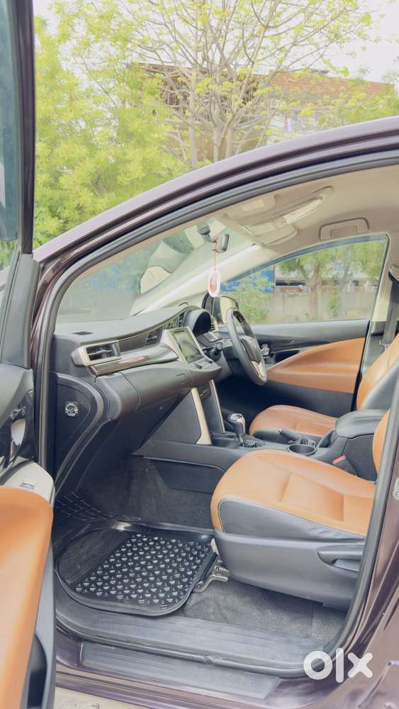 Toyota Innova Crysta 2.8z Automatic, 2019, Diesel