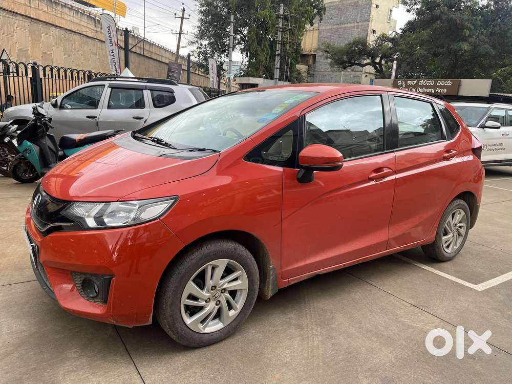 Honda Jazz V Cvt, 2015, Petrol