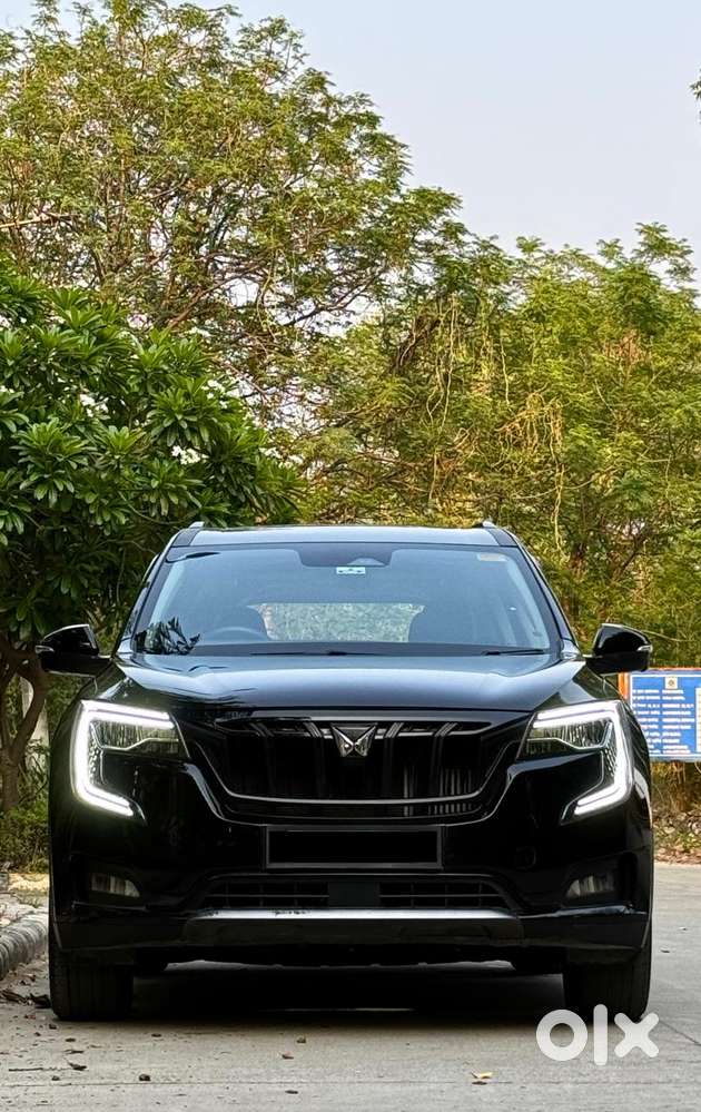 Mahindra Xuv700 2.2 Ax 7 Diesel At Luxury Pack Str, 2025, Diesel