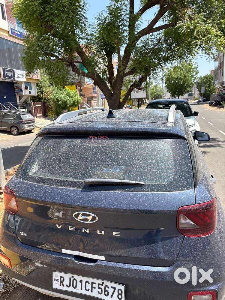 Hyundai Venue Availebel For Sell