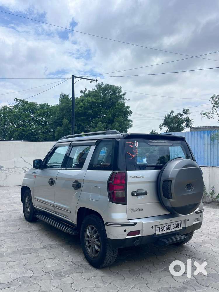 Mahindra Tuv 300 T10, 2019, Diesel