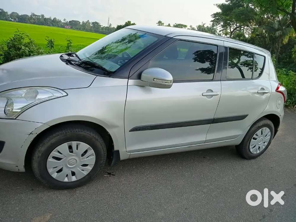 Maruti Suzuki Swift 1.2 2012