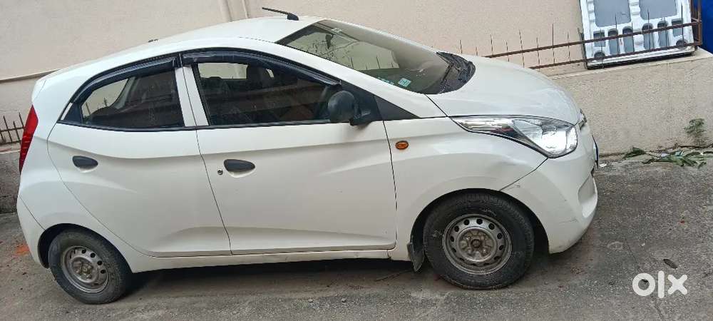 Hyundai Eon 2012 Petrol Well Maintained