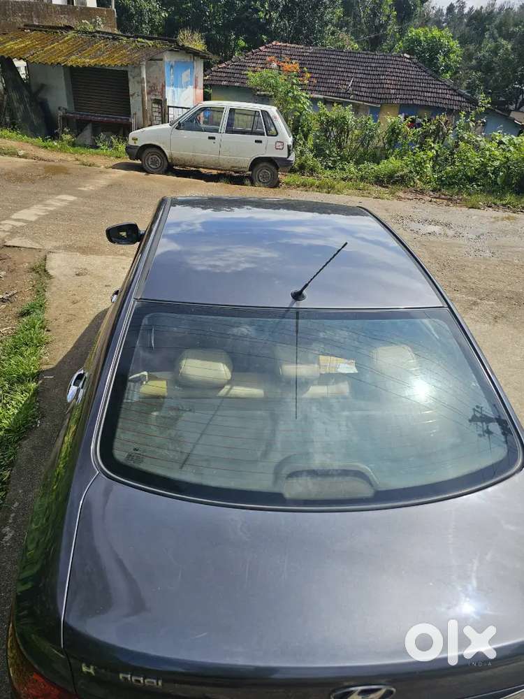 Hyundai Fluidic Verna 2011 Diesel 250000 Km Driven