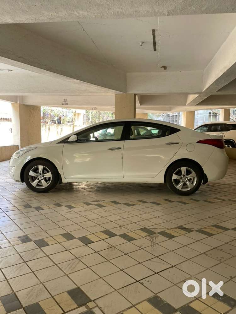Hyundai Elantra Petrol 2013