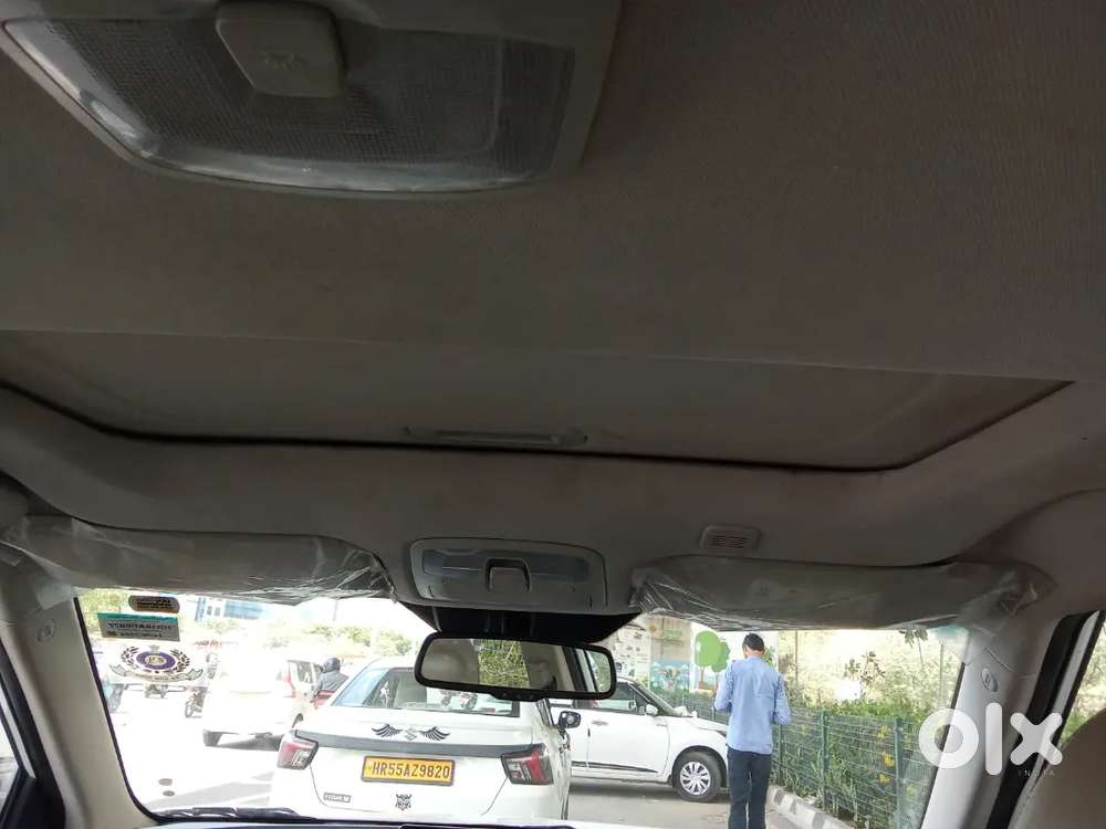 Mahindra Xuv400 2024 Electric 68000 Km Driven
