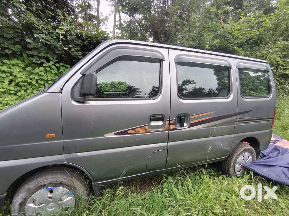 Maruti Suzuki Eeco 2017 Petrol Well Maintained