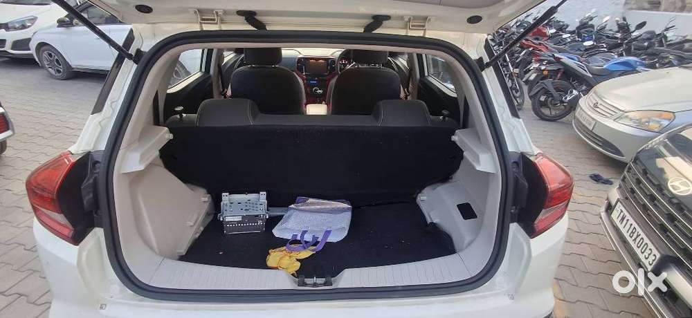 Mahindra Xuv300 W6 Diesel, 2022, Diesel