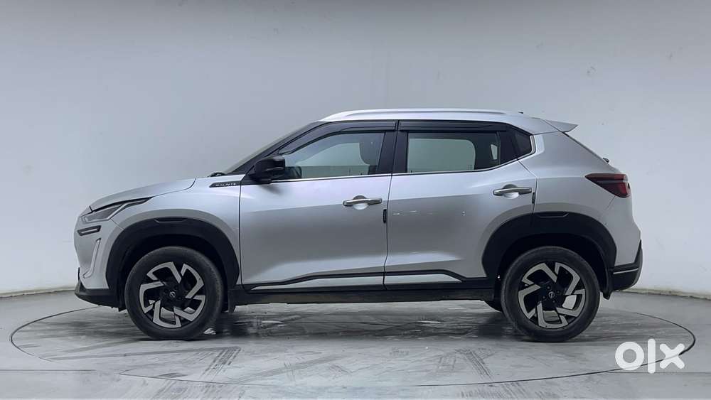 Nissan Magnite 1.0 Xv Premium Turbo Cvt, 2022, Petrol