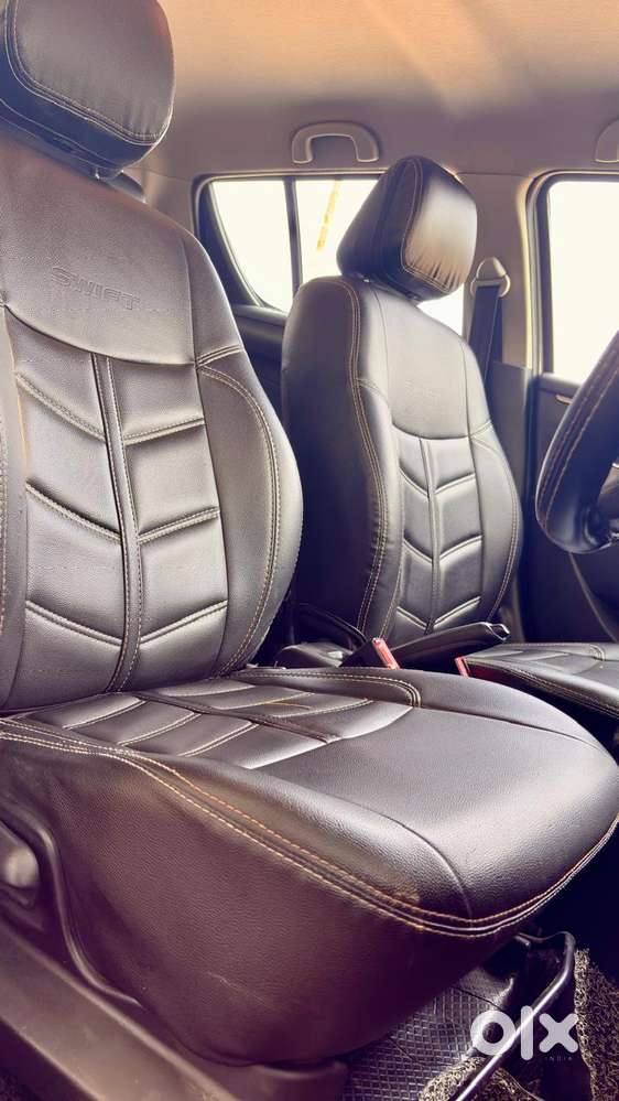 Maruti Suzuki Swift Lxi Optional-o, 2017, Petrol