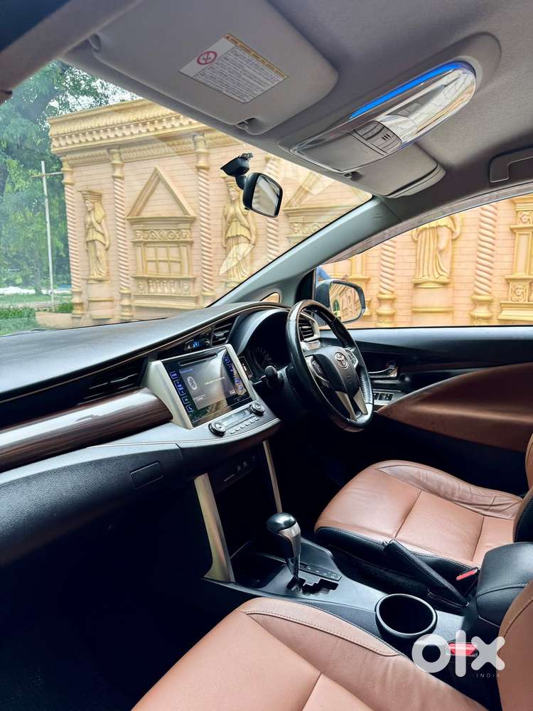 Toyota Innova Crysta [2020-ongoing] 2.7 Zx At 7 Str, 2017, Petrol