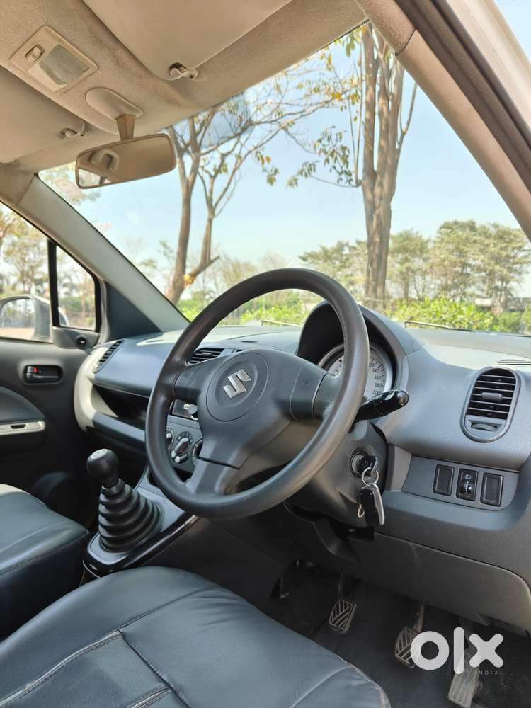 Maruti Suzuki Ritz Lxi, 2012, Petrol