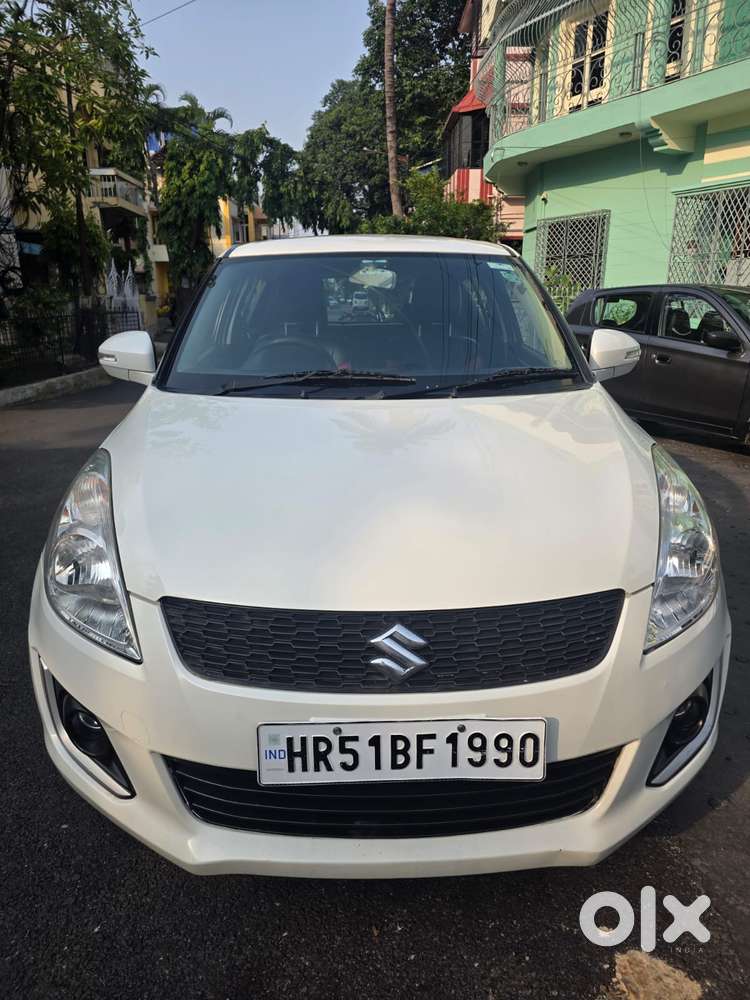 Maruti Suzuki Swift Vxi + Manual, 2015, Petrol