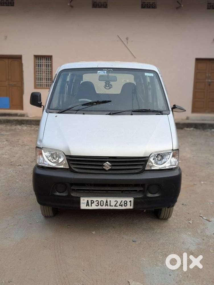 Maruti Suzuki Eeco 5 Seater Ac, 2017, Petrol