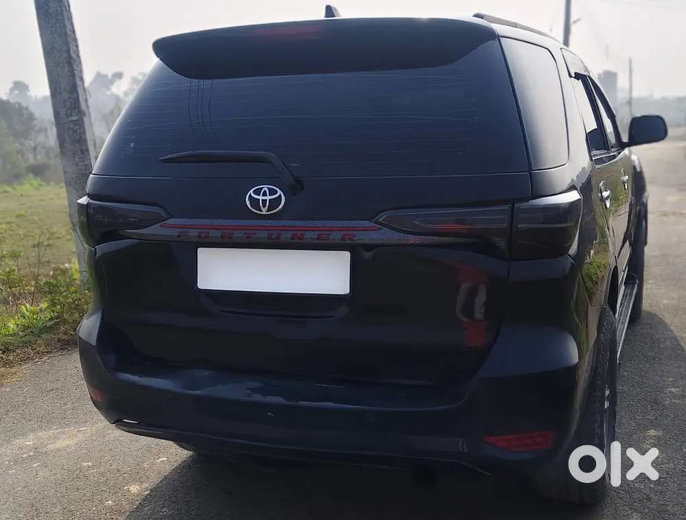 Toyota Fortuner 2010 Diesel 127000 Km Driven