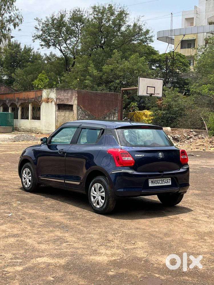 Maruti Suzuki Swift Vxi + Manual, 2022, Petrol