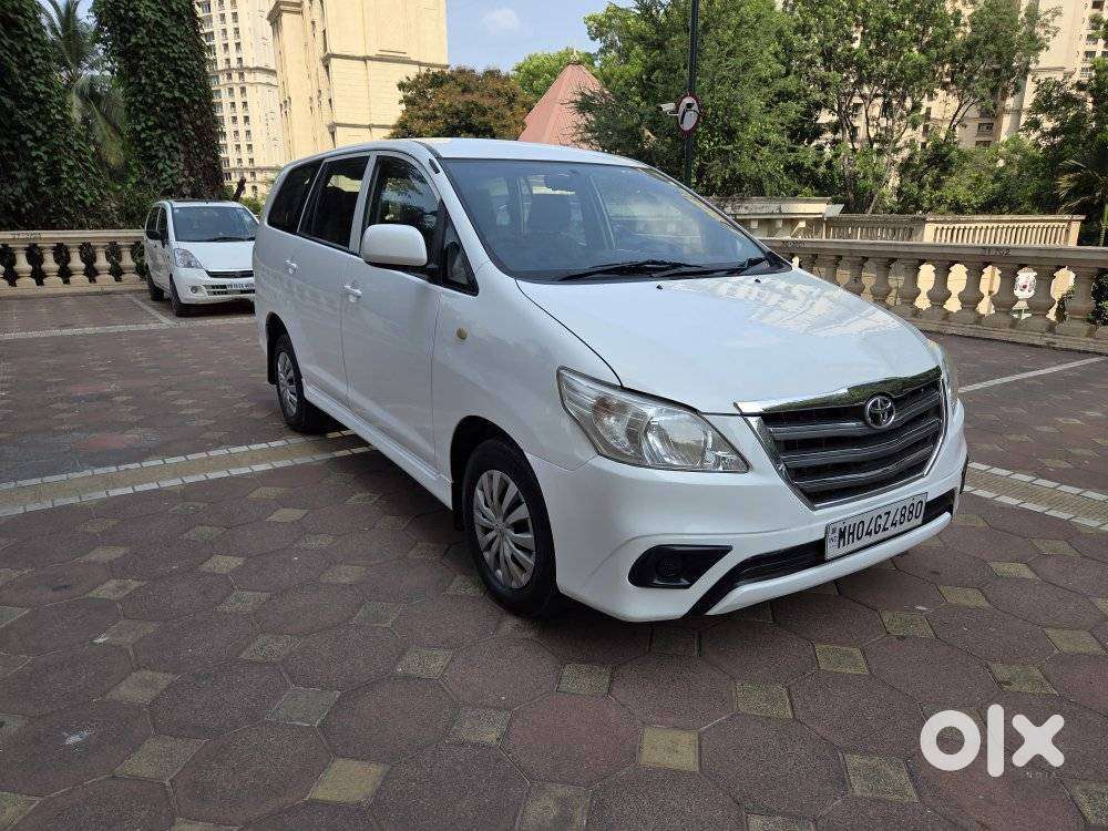 Toyota Innova 2.5 Gx 8 Seater Limited Edition, 2015, Diesel