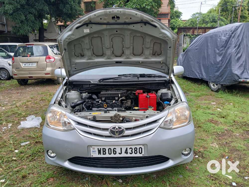 Toyota Etios Liva 2011-2012 G, 2012, Petrol