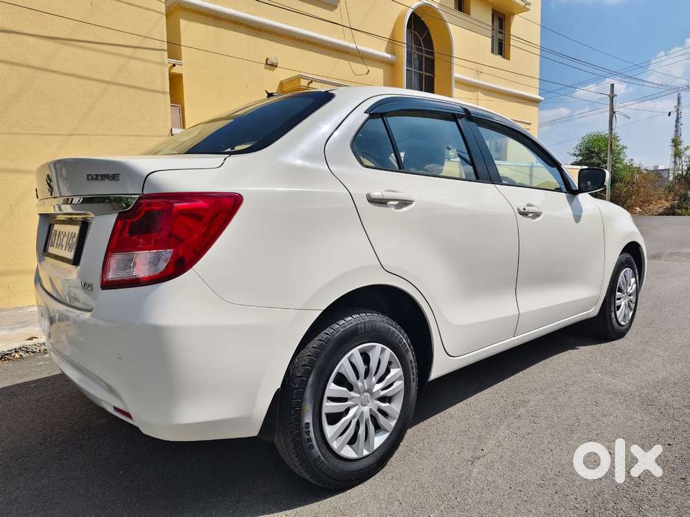 Maruti Suzuki Swift Dzire 1.2 Vxi Bsiv, 2018, Petrol