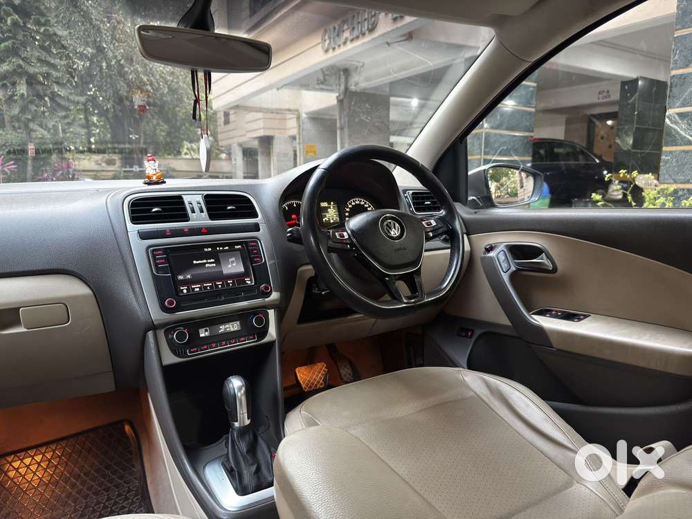 Volkswagen Vento 1.2 Highline Plus At 16 Alloy, 2018, Petrol